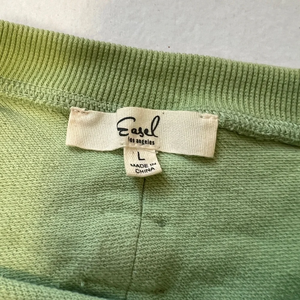 Easel Sage Green Appliqué Pullover Sweatshirt Top with Bow Details 100% Cotton - Picture 6 of 9